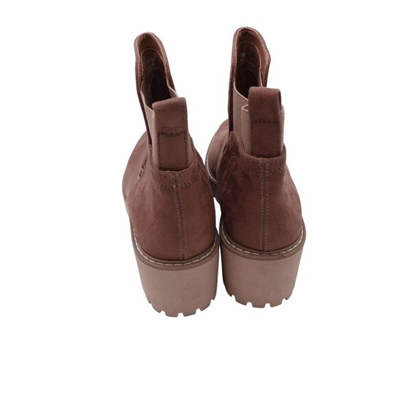 LN Dolce Vita Rielle Ankle Chelsea Boot Size 7 Brown Suede Faux Leather Lug Sole - Picture 4 of 9